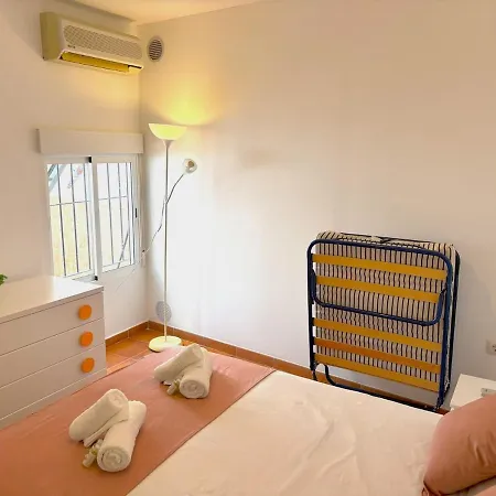 Evans Realty Cl Casa Mata En 2º Linea De Playa Málaga